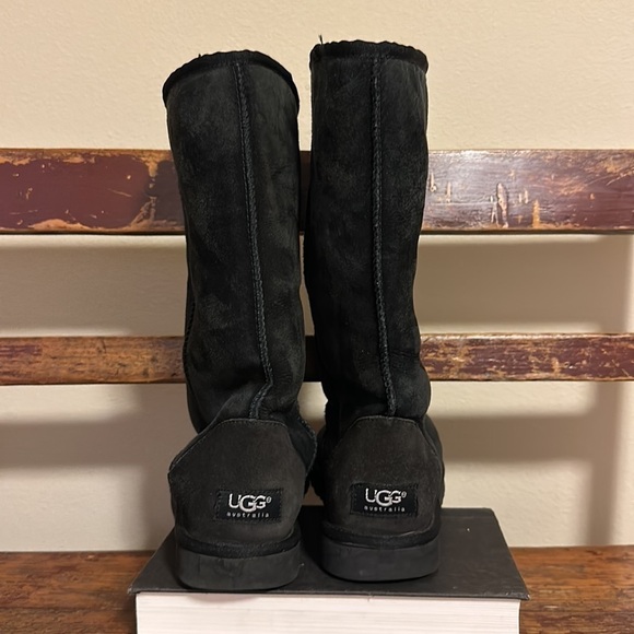 UGG Black Tall Classic Knee Boots Shearling Suede Leather Fleece Lined - Picture 8 of 15